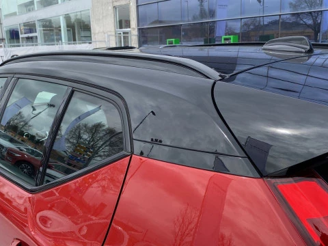 Volvo XC40 1.5 T3 R-DESIGN 5P