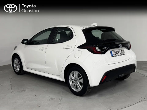 Toyota Yaris 1.5 120H Business Plus