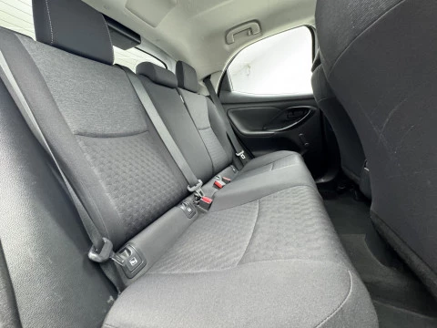 Toyota Yaris 1.5 120H Business Plus
