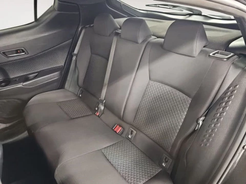 Toyota C-HR 1.8 125H Advance