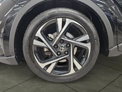 Toyota C-HR 1.8 125H Advance