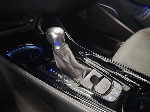 Toyota C-HR 1.8 125H Advance