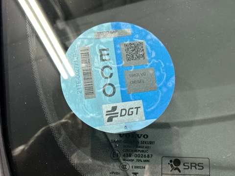 Volvo XC60 2.0 B4 D R-DESIGN AUTO 197 5P