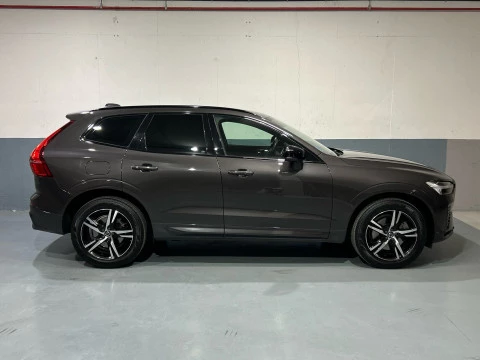 Volvo XC60 2.0 B4 D R-DESIGN AUTO 197 5P