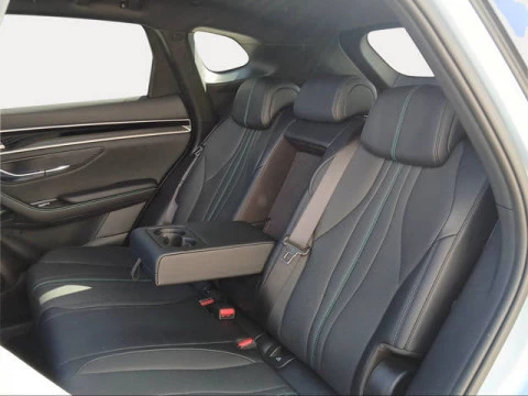 BYD SEAL U DM-i Comfort 160 kW (218 CV)