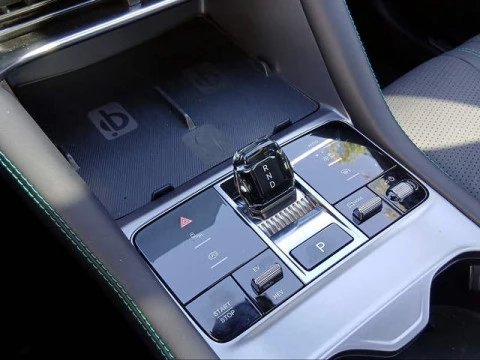 BYD SEAL U DM-i Comfort 160 kW (218 CV)