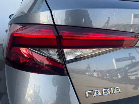 Skoda Fabia  Selection 1,0 TSI 70 kW (95 CV) Manual 5 vel.