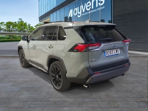 Toyota Rav4 2.5l 220H Luxury 4WD