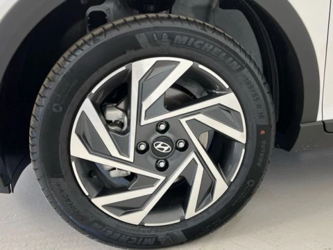 Hyundai Bayon 1.0 TGDI 74kW (100CV) 48V Klass
