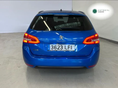 Peugeot 308 5P Allure Puretech 130 S&S MAN