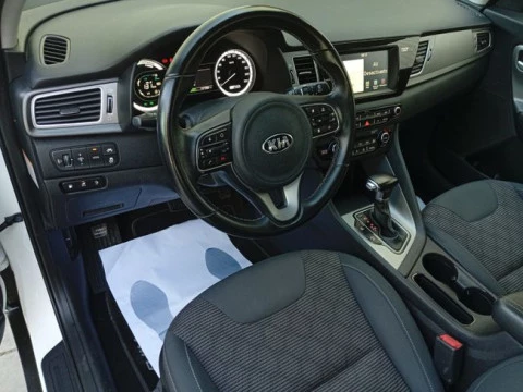 Kia Niro 1.6 GDi Híbrido Enchufable 104kW Drive