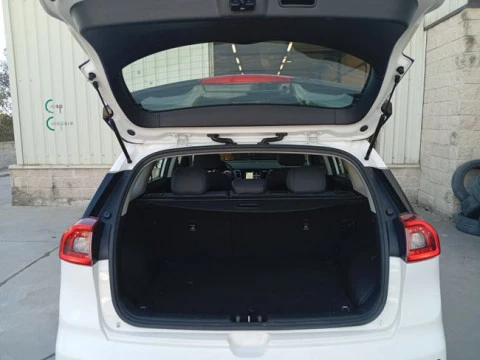 Kia Niro 1.6 GDi Híbrido Enchufable 104kW Drive