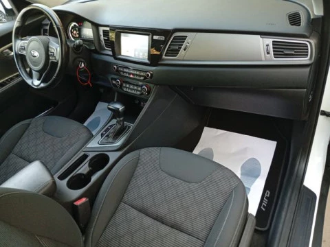 Kia Niro 1.6 GDi Híbrido Enchufable 104kW Drive