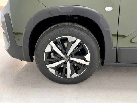 Peugeot Rifter Rifter GT BlueHDi 130 EAT8 Standard