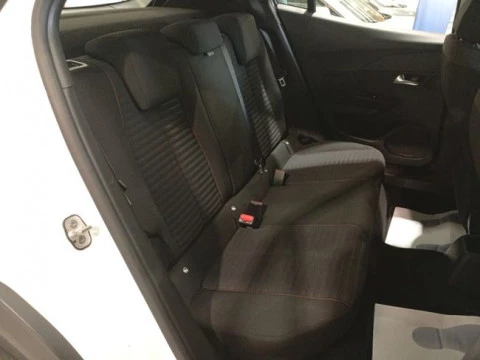 Peugeot 2008 Active Pack BlueHDI 81kW (110CV)