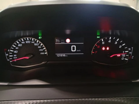 Peugeot 2008 Active Pack BlueHDI 81kW (110CV)