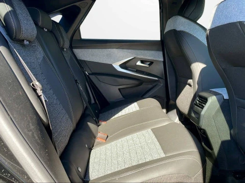 Peugeot 5008 Hybrid 1.2 100KW Allure eDCS6