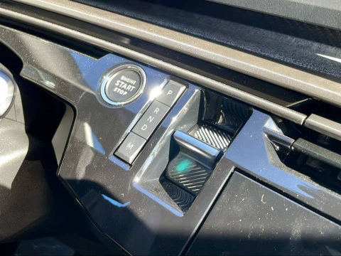 Peugeot 5008 Hybrid 1.2 100KW Allure eDCS6