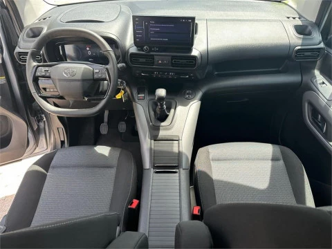 Toyota Proace City Verso Family L1 1.5D 130CV Active 5p