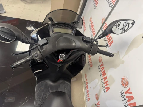 Yamaha Tricity 125 NEGRO