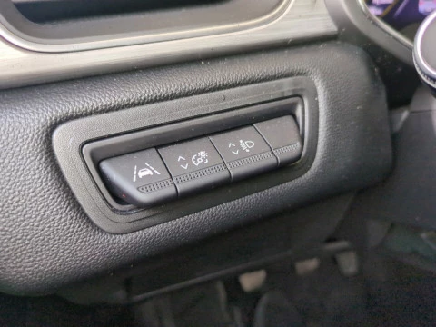 Renault Captur Zen TCe 140CV GPF Micro Híbrido