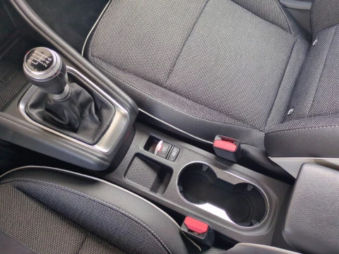 Renault Captur Zen TCe 140CV GPF Micro Híbrido