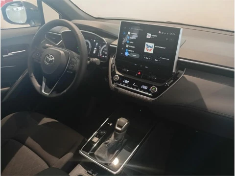 Toyota C-HR Corolla Cross Hybrid 200 Style
