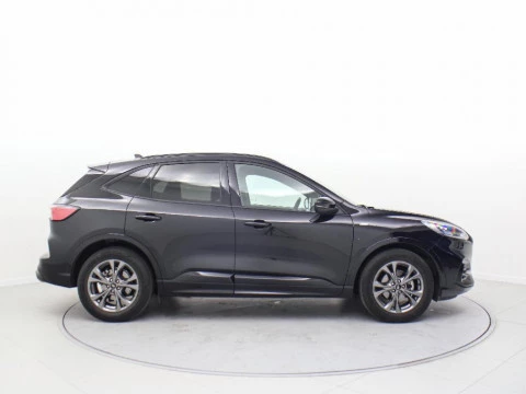 Ford Kuga 1496 GASOLINA 149 5P
