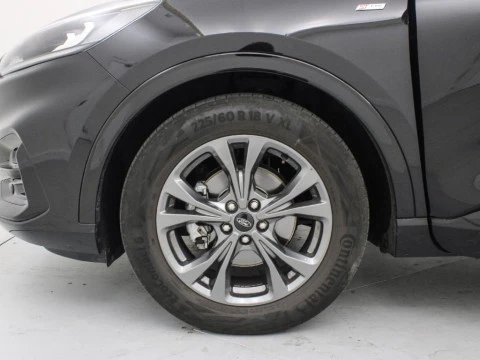 Ford Kuga 1496 GASOLINA 149 5P