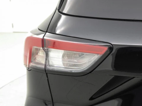 Ford Kuga 1496 GASOLINA 149 5P