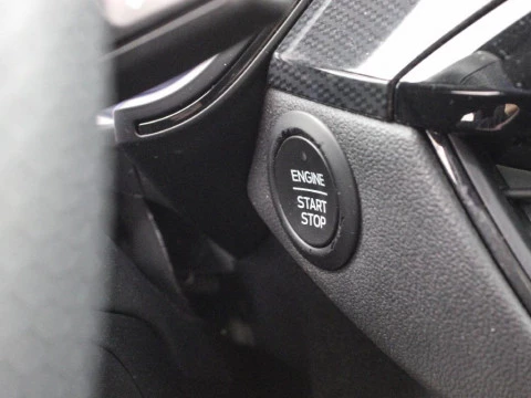 Ford Kuga 1496 GASOLINA 149 5P