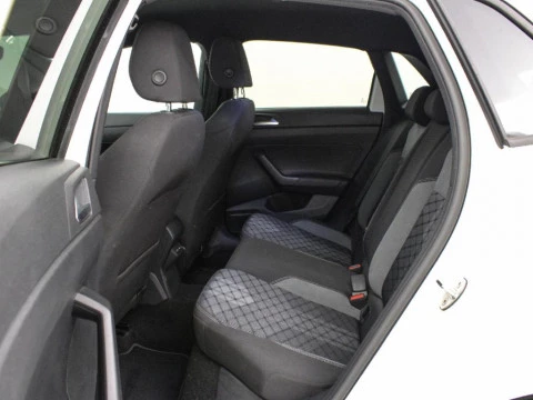 Volkswagen Polo 1.0 TSI 70KW R-LINE 95 5P