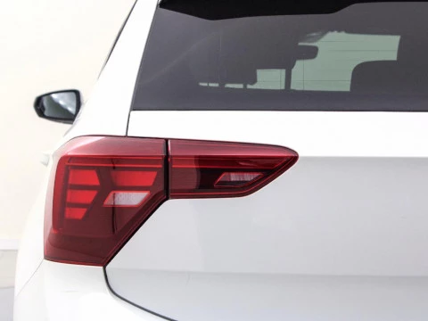 Volkswagen Polo 1.0 TSI 70KW R-LINE 95 5P