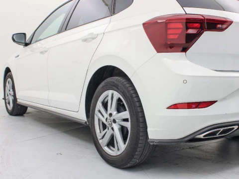 Volkswagen Polo 1.0 TSI 70KW R-LINE 95 5P
