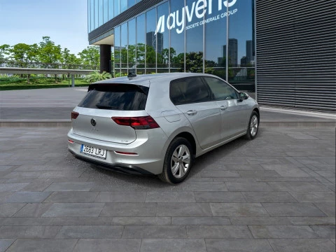 Volkswagen Golf Life 1.0 eTSI 81kW (110CV) DSG