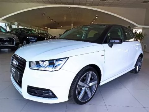 Audi A1 Adrenalin 1.4 TDI 66kW (90CV) Sportback Audi A1 Adrenalin 1.4 TDI 66kW (90CV) Sportback