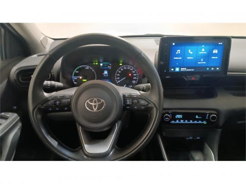 Toyota Yaris ACTIVE PLUS