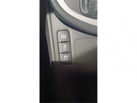 Toyota Yaris ACTIVE PLUS