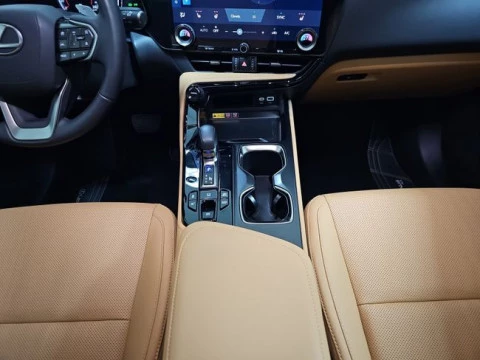 Lexus NX 450h+ Executive 4WD