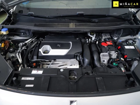 DS 7 Crossback 1.6 ETense 225 PERFORMANCE LINE Auto