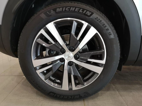 Peugeot 3008 1.2 PureTech 96KW S&S Allure Pack