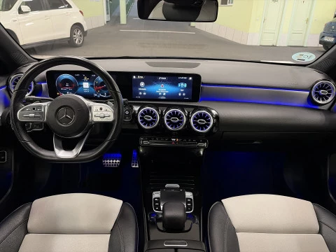 Mercedes-Benz Clase A 200 Sedan 120 kW (163 CV)