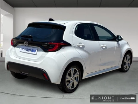 Toyota Yaris TOYOTA ACTIVE PLUS 120H