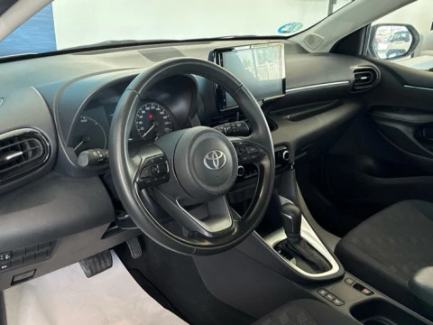 Toyota Yaris TOYOTA ACTIVE PLUS 120H
