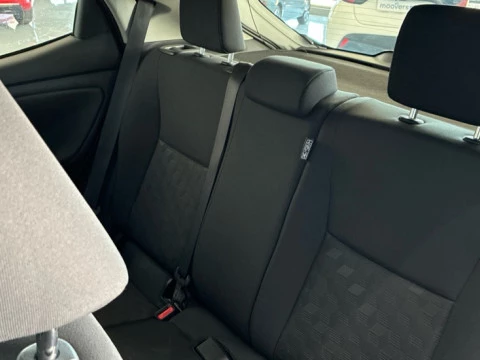 Toyota Yaris TOYOTA ACTIVE PLUS 120H