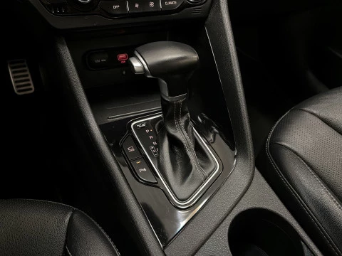 Kia Niro 1.6 GDi HEV Hibrido Emotion 104 kW (141 CV)
