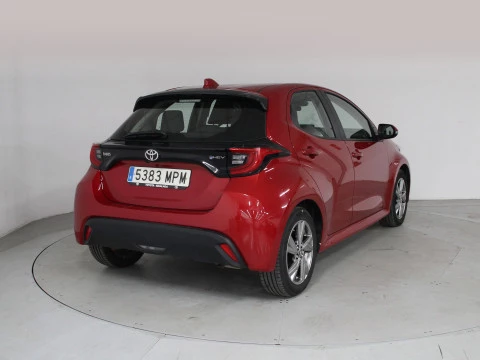 Toyota Yaris 1.5 120H Active Plus