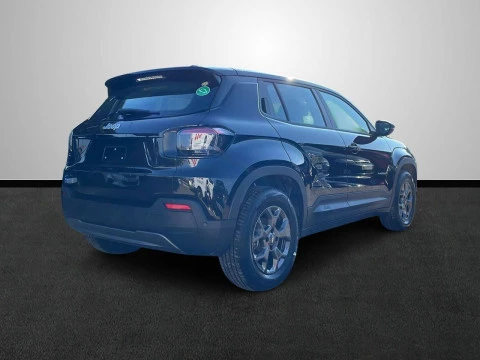 Jeep Avenger BEV 115kW (156CV) Longitude