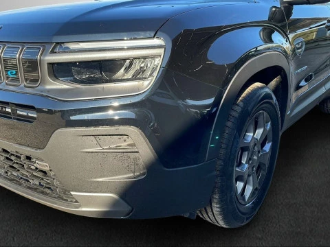 Jeep Avenger BEV 115kW (156CV) Longitude