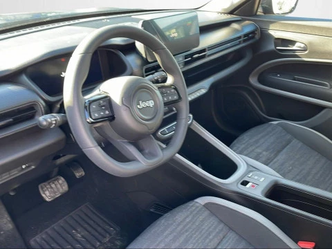 Jeep Avenger BEV 115kW (156CV) Longitude